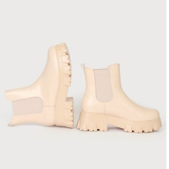 Shoes - !! NEW !! Bone Patent Pull On Chelsea Lug Sole Boots